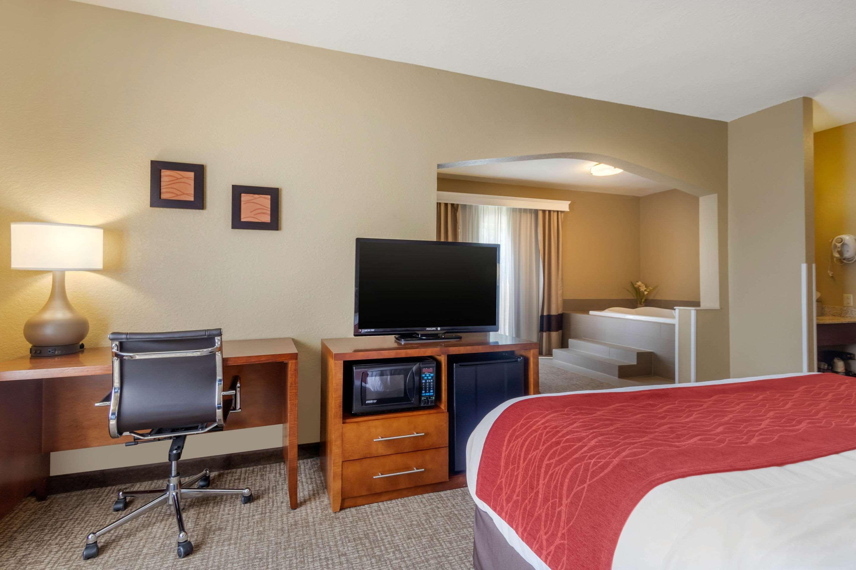 Comfort Inn&Suites Pittsburg Eksteriør bilde