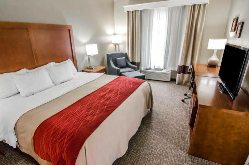 Comfort Inn&Suites Pittsburg Eksteriør bilde